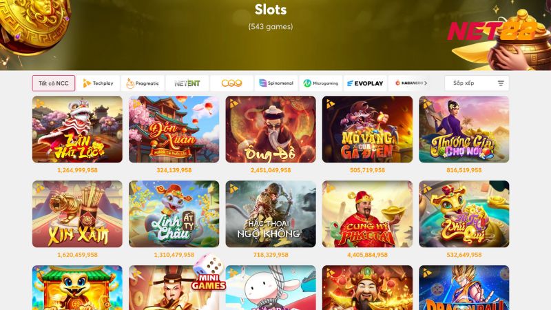 Anh em có thể thử vận may với vô số trò chơi slots đa dạng chủ đề, giao diện 
