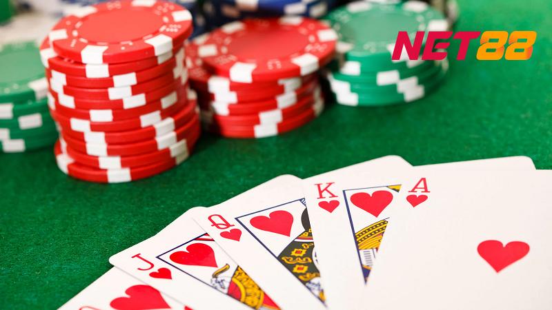 Cách Chơi Poker Tại Net88 Game Thủ Nhất Định Phải Biết 2 Bài Poker phổ biến rộng rãi ở các sòng casino quốc tế